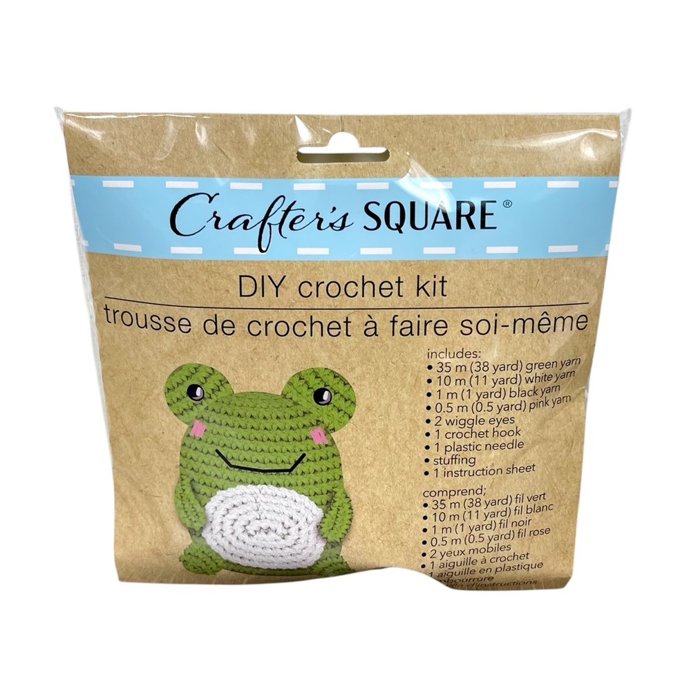Crafter's Square Frog Crochet Kit